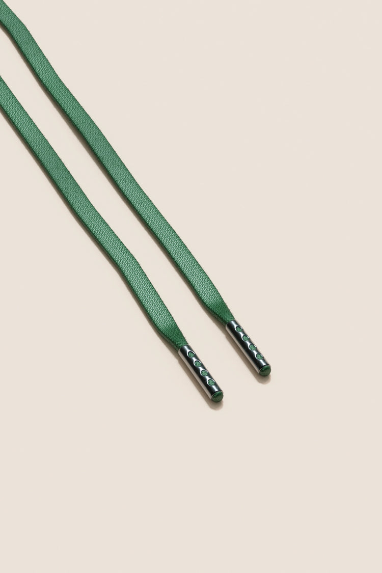Senkels Hunter Green 3mm Flat Waxed Shoelaces with Black Nickel Aglets